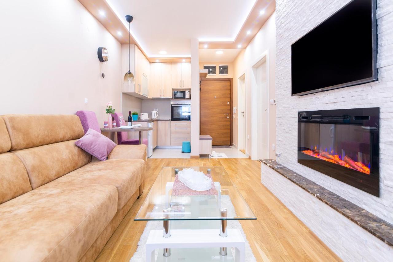 Mili Lux Apartman Novi Sad Exterior foto