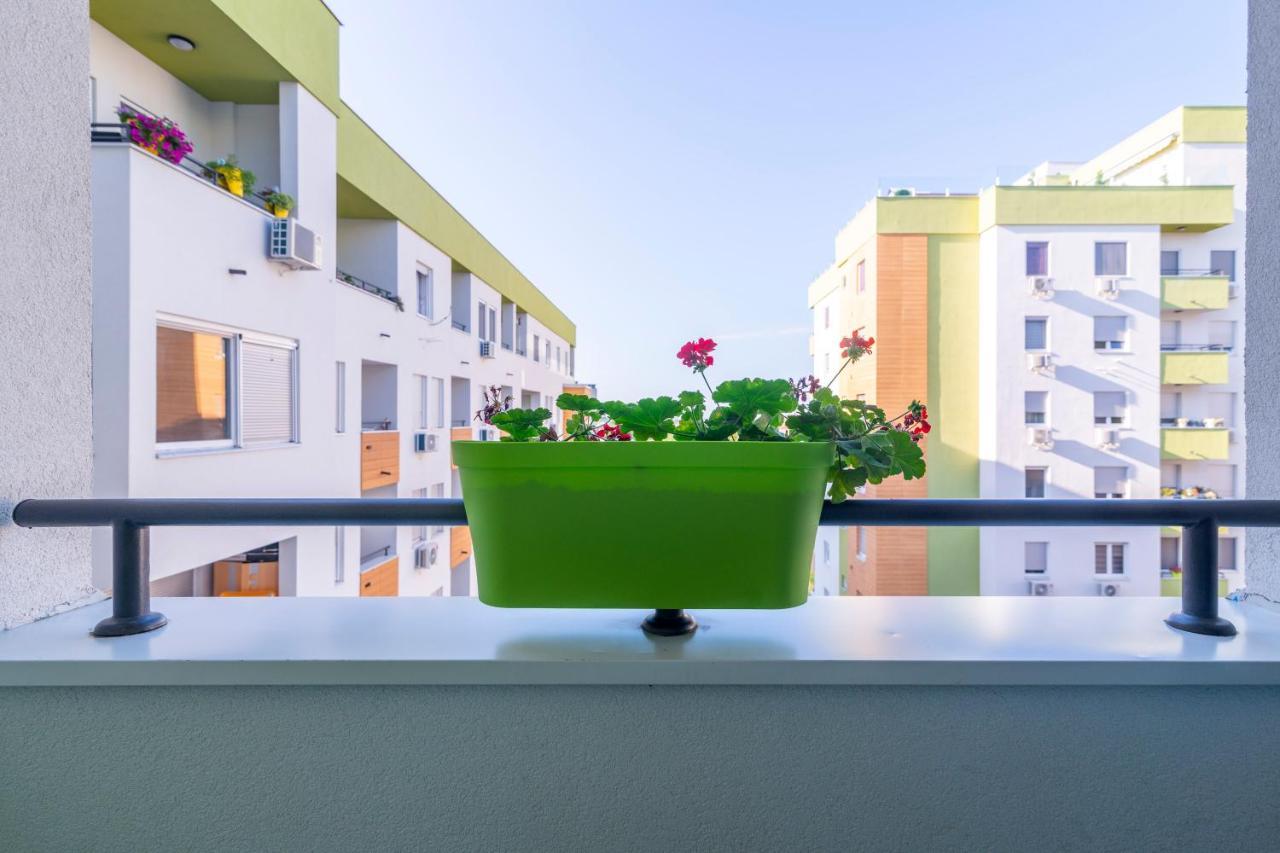 Mili Lux Apartman Novi Sad Exterior foto